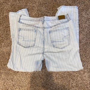 American eagle mom jeans